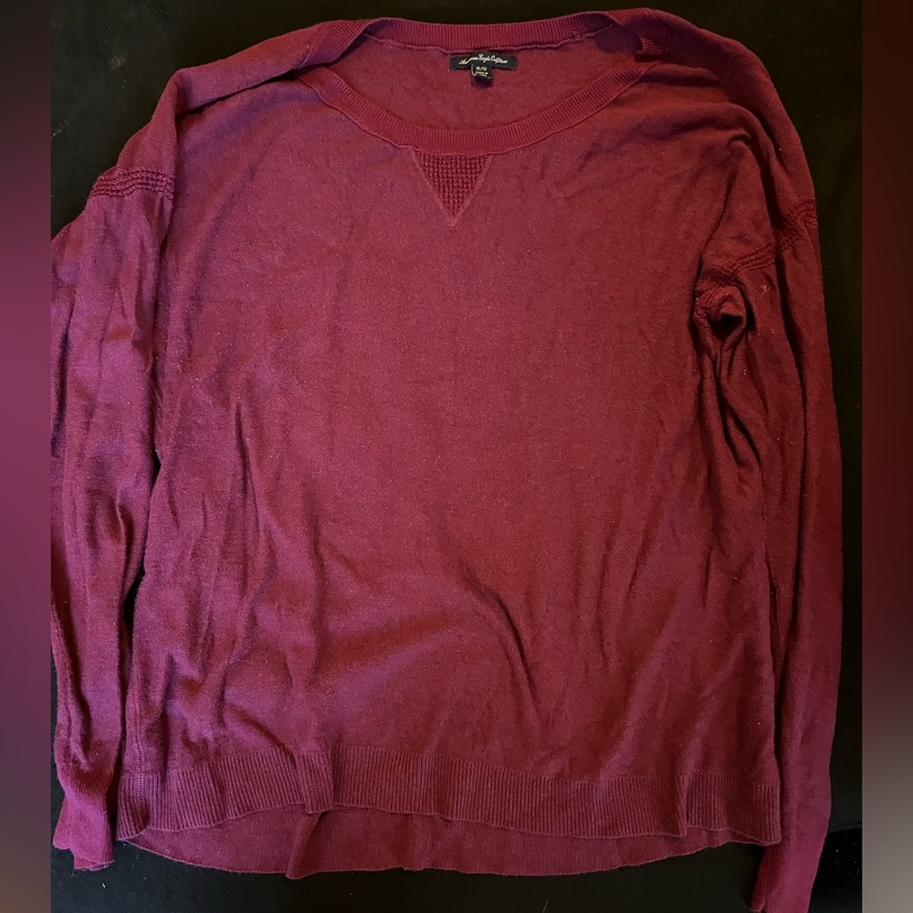 American Eagle Outfitters long sleeve sweater